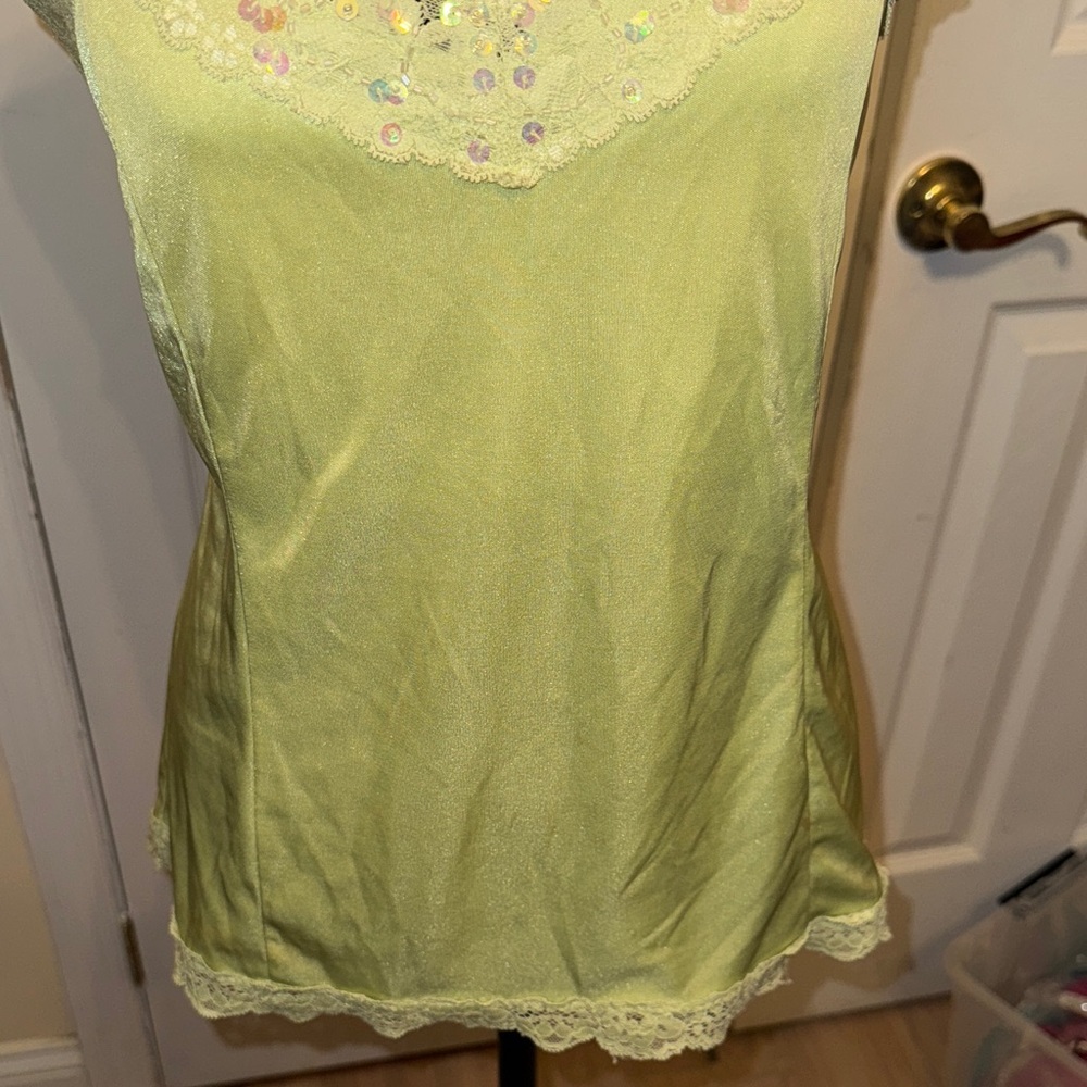 Elegant Light Green Camisole with Floral Details - Picture 3 of 16
